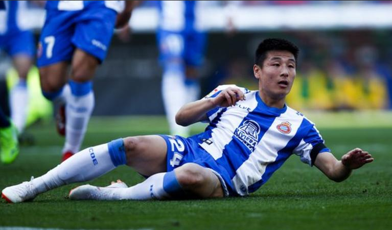 法兰克福关键时刻刷新队史纪录；志在国王杯名次提升；媒体盛赞；身体对抗强度拉满-英雄联盟台服官网地址入口