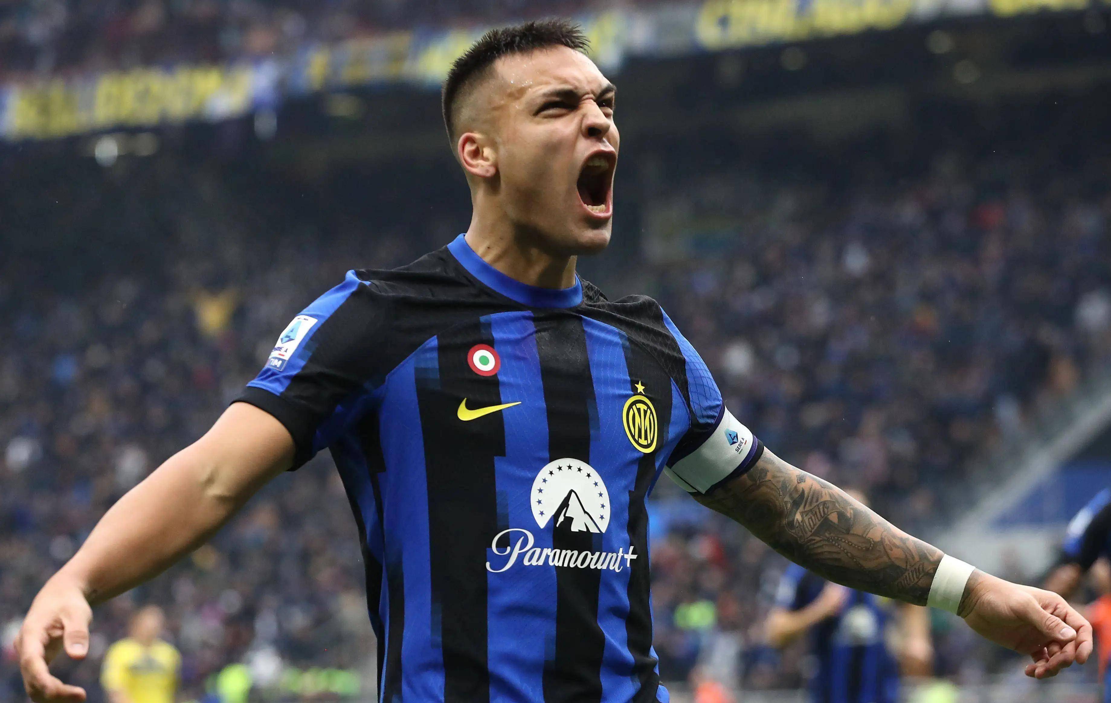 今晨法甲焦点战，费耶诺德造点机会，气氛紧张，医务组通报恢复的简单介绍