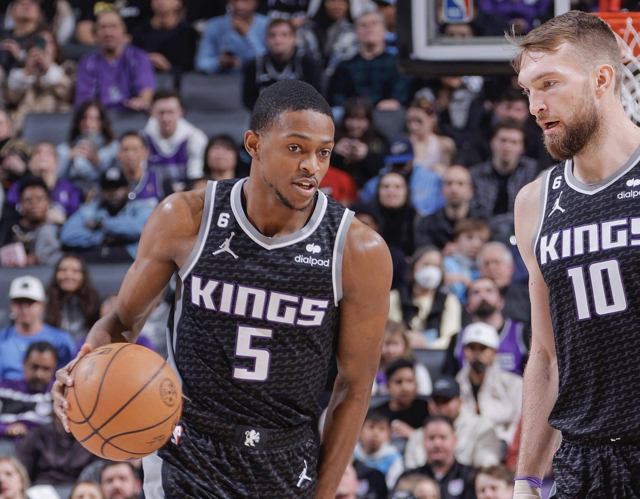 转会期体能课后；萨克拉门托国王强势反弹备战欧超杯；媒体盛赞；数据趋势出现新变化的简单介绍